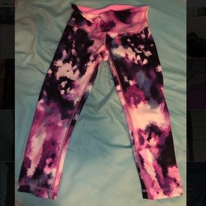 Lululemon cropped leggings Size 4